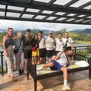 3* Гостевой дом Butterfly Mountain Side